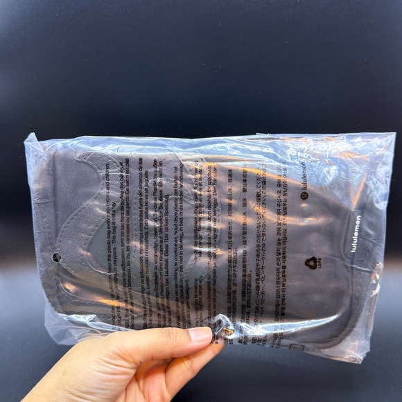 Lululemon Everywgere Belt Bag black - Picture 4 of 8